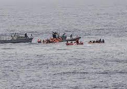 انتشال 3 جثث وفقدان 12 مهاجرا بغرق 3 قوارب قبالة سواحل تونس