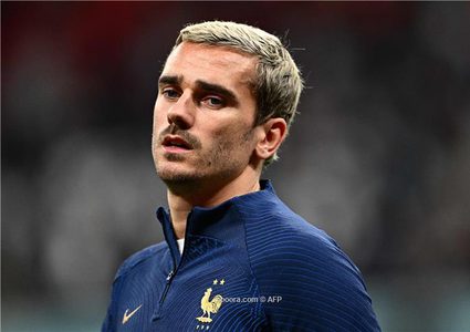 النصر يفاوض جريزمان لمزاملة رونالدو