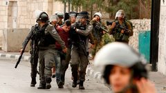 قوات الاحتلال تعتقل 170 فلسطينياً من الداخل المحتل