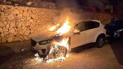 حيفا: اندلاع حريق بدكان ومركبة دون معرفة الجهات المسؤولة