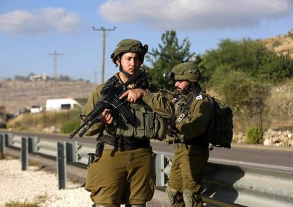 أريحا: الاحتلال يصور مساكن تجمع عرب المليحات