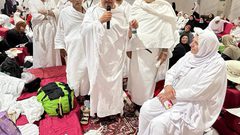 وزير الأوقاف والشؤون الدينية يتفقد خيام حجاج فلسطين ويلتقي بهم