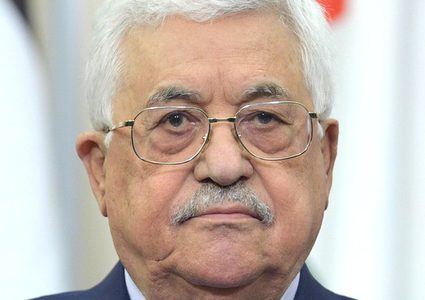 الرئيس يعزي زوجة المناضل الوطني قدري أبو بكر