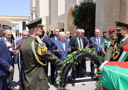 تشييع جثمان المناضل الوطني قدري أبو بكر