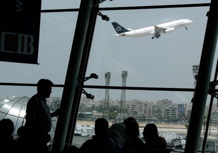 طهران تعلن عن أول رحلة سياحية إلى القاهرة