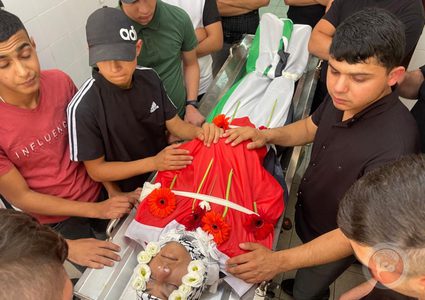 رام الله: تشييع جثمان الشهيد الشاب محمد حسنين