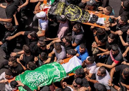 تشييع شهداء جنين بمشاركة جماهيرية غفيرة