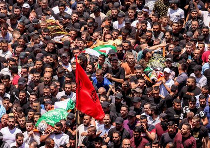 جنين تشيع ضحاياها بعد عملية عسكرية للاحتلال