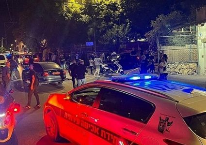 إصابة 3 أشخاص جراء تعرضهم لجريمة إطلاق نار في حي المحطة بمدينة اللد