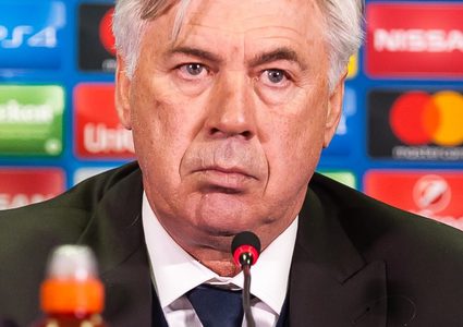 رئيس البرازيل معترضا على أنشيلوتي: لماذا لم يحل مشكلة إيطاليا