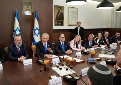 خلافات داخل الكابينت حول تقديم تسهيلات للسلطة الفلسطينية