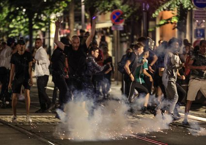 فرنسا تنفي طلبها المساعدة الأمنية من إسرائيل لقمع أعمال الشغب
