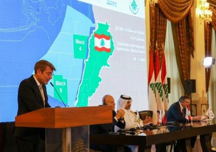 وزير الطاقة اللبناني يكشف عن بدء التنقيب عن الغاز في آب المقبل