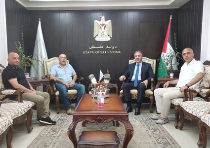 الوزير عساف يستقبل رئيس جمعية البيرة في أميركا