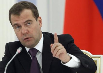 مدفيديف: الحرب العالمية الثالثة تقترب وروسيا سترد على قصف نفذته أوكرانيا