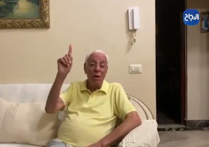 رائد الطب الباطني الطبيب المصري حسام موافي يهنئ طلبة الطب في جامعة النجاح