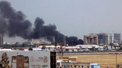 بريطانيا تعاقب شركات مرتبطة بالجيش السوداني والدعم السريع
