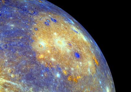 سر كوكب جديد ينبع منه الضوء