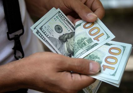 تقرير دولي: 3.3 مليار شخص في العالم يعانون بسبب الديون