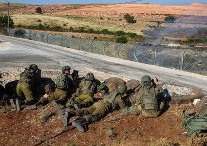 الاحتلال يزعم إحباط تسلل بالقرب من السياج الحدودي مع لبنان