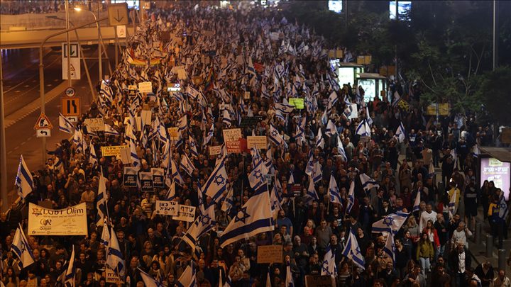 جنود الاحتلال يتظاهرون ضد حكومة نتنياهو