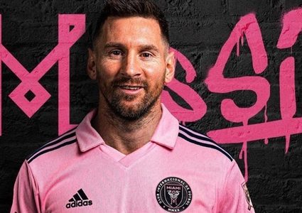 ميسي يوقع رسميا عقد انتقاله الى إنتر ميامي