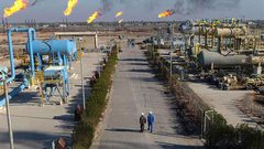 العراق يعلن استعداده لمناقشة إعادة إحياء خط نفط عبر سوريا إلى البحر المتوسط