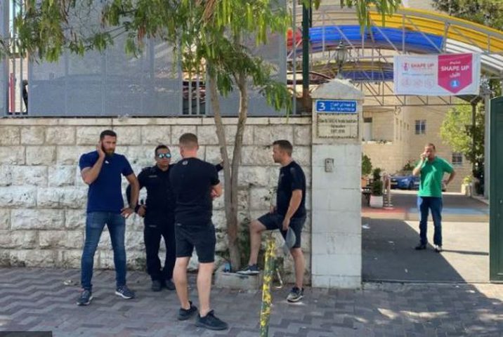 شرطة الاحتلال تقتحم مدرسة دار الطفل العربي بالقدس المحتلة
