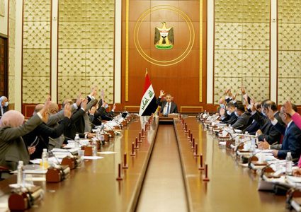 الحكومة العراقية تلغي 9 قرارات أصدرها صدام حسين عام 1976