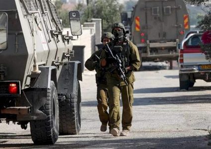 الاحتلال يقتحم دير استيا ويستجوب عددا من المواطنين