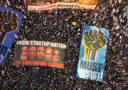 السلطات البلجيكية تضبط قرابة 7 أطنان من الكوكايين في شحنة موز قادمة من الإكوادور