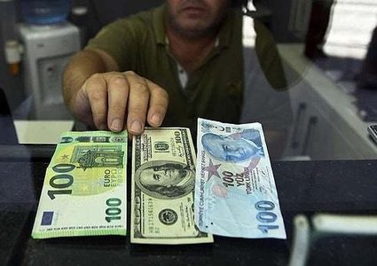 الليرة التركية تنخفض إلى مستوى تاريخي جديد