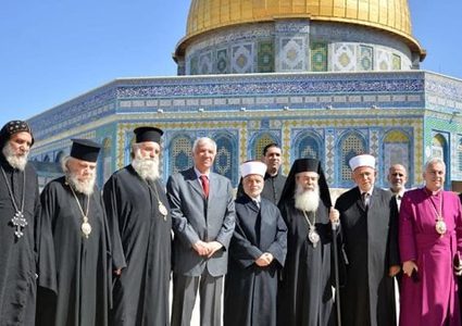 "الإسلامية المسيحية" تدين اقتحام جماعات يهودية متطرفة لكنيسة مار الياس في حيفا