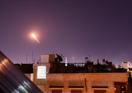 إصابة جنديين سوريين في قصف إسرائيلي على دمشق