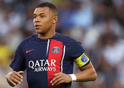 سان جيرمان يغري مبابي بمليار يورو