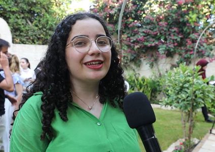 هند الوحيدي… الأولى على فلسطين في الثانوية العامة تحلم بالطب البشري