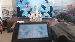 الطالبة ميرة الأشقر.. تفوق يزن حجم الاشتياق لوالدها المرغم على الغياب لظروف عمله