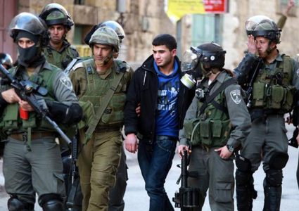 الاحتلال يعتقل ٣ مواطنين من ناببس