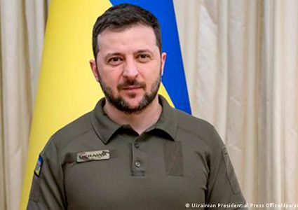 زي زيلينسكي يثر حفيظة القادة الغربيين