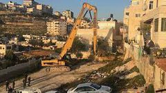 الاحتلال يدمر منزلا متنقلا في بتير غرب بيت لحم