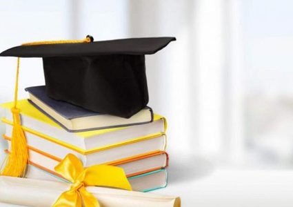 "التعليم العالي" تُعلن عن منح دراسية في الأزهر الشريف