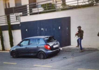 استشهاد ثلاثة شبان باستهداف مركبتهم عند بوابة جبل جرزيم في نابلس