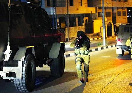 إصابة صحفي برصاص الاحتلال خلال مواجهات في حي الطيرة