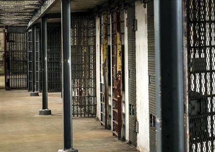 هيئة الأسرى تحمّل حكومة الاحتلال المسؤولية الكاملة عن حياة الأسيرتين شاهين وجراد