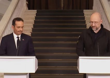 بقيمة 100 مليون دولار.. مساعدات قطرية لأوكرانيا