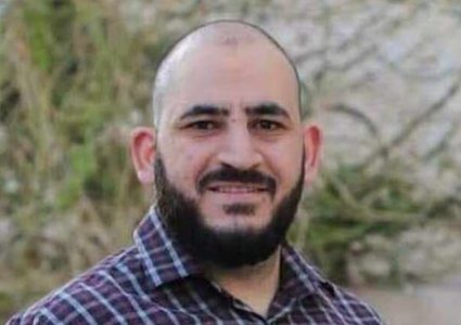 الأسير إسماعيل حلبية يعلّق إضرابه عن الطعام رفضًا لاعتقاله الإداري