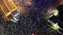 تدشين لافتة عملاقة وسط تل أبيب تخليدا لذكرى شهيد فلسطيني