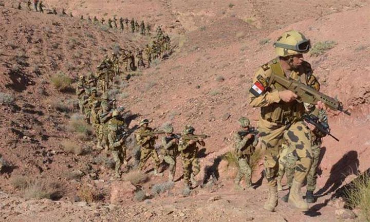 مقتل عقيد مصري في هجوم مسلح بالعريش