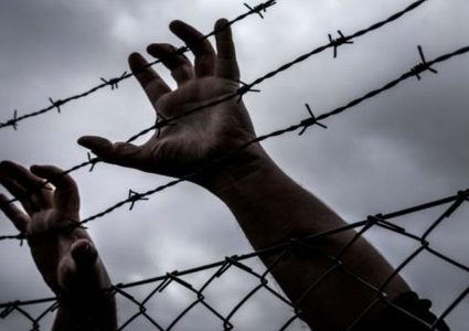 المعتقل عمر كميل يواصل إضرابه لليوم الـ18 رفضا لاعتقاله الإداري