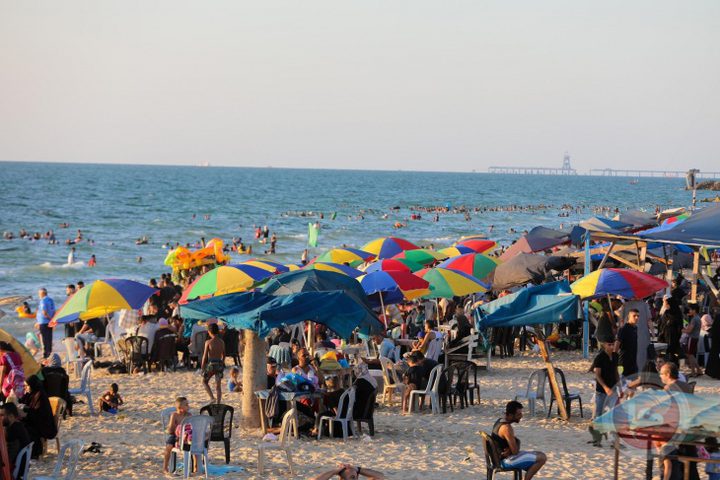 بلدية الاحتلال تحذر من السباحة في بحر غزة